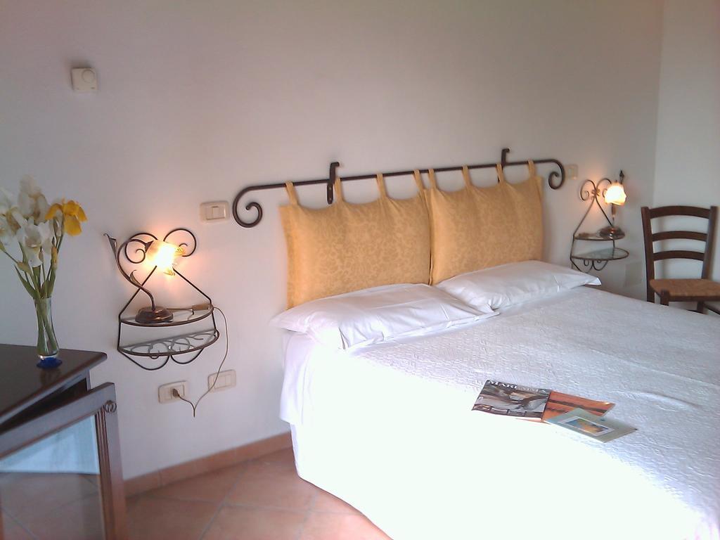 Agriturismo Il Poggiolo Montemerano Eksteriør billede
